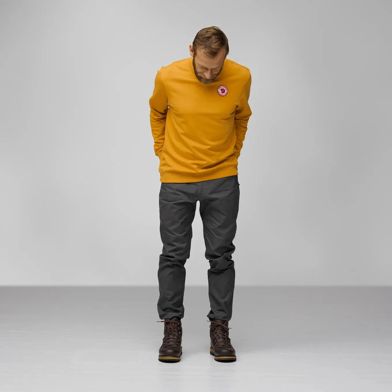 1960 Logo Badge Sweater (Men's)