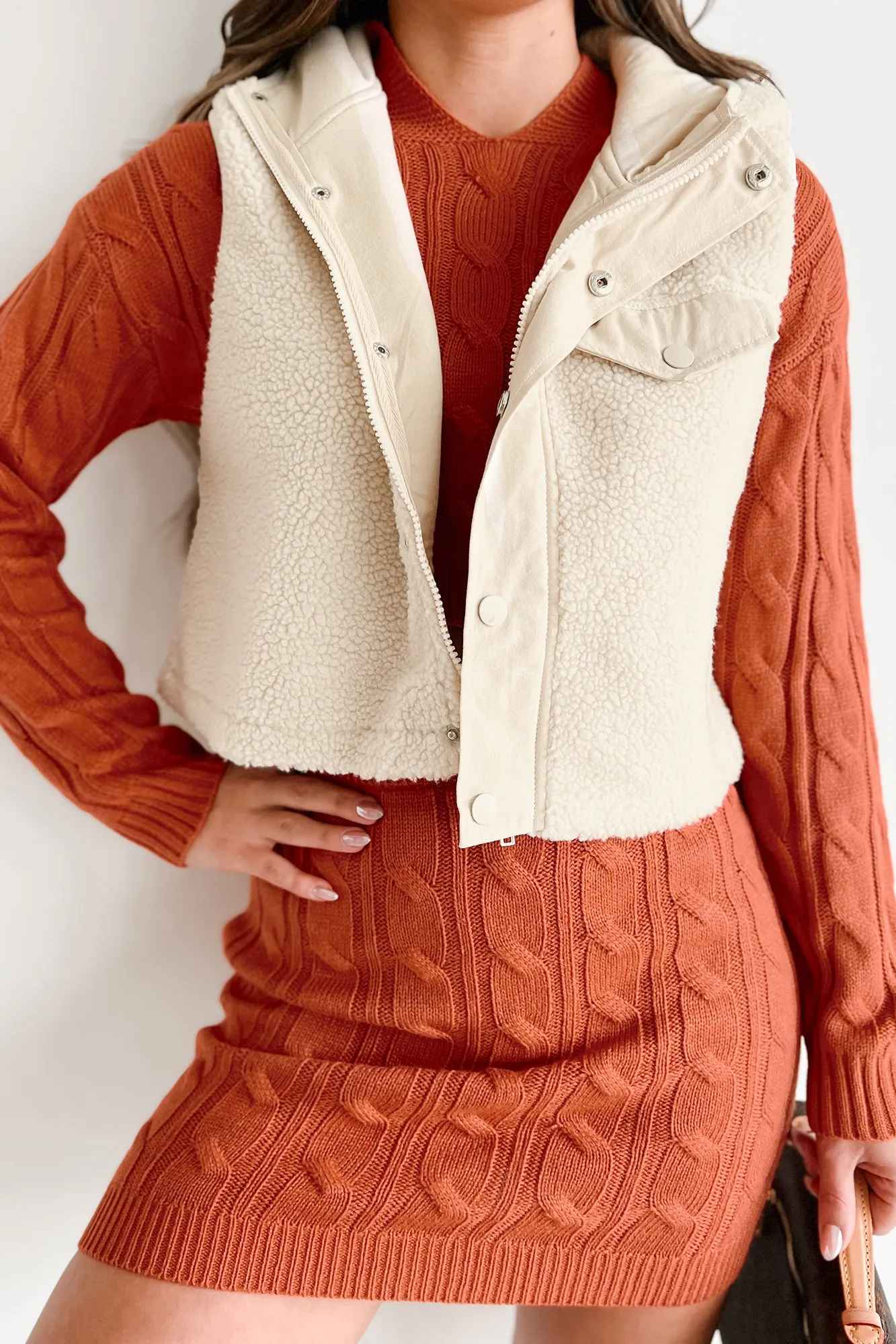 Balancing Act Cropped Hooded Sherpa Vest (Natural)