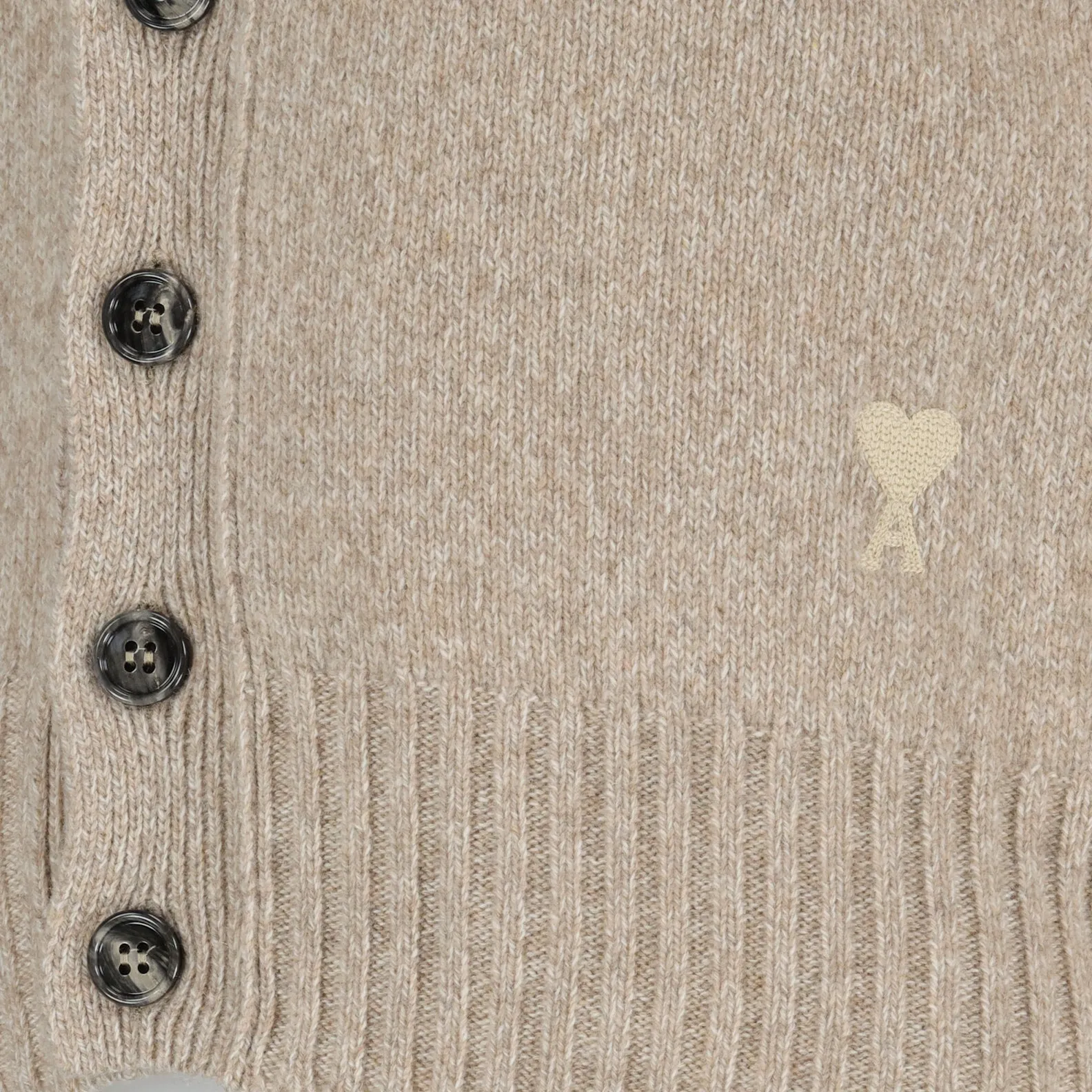 Beige Cardigan Ami de Coeur