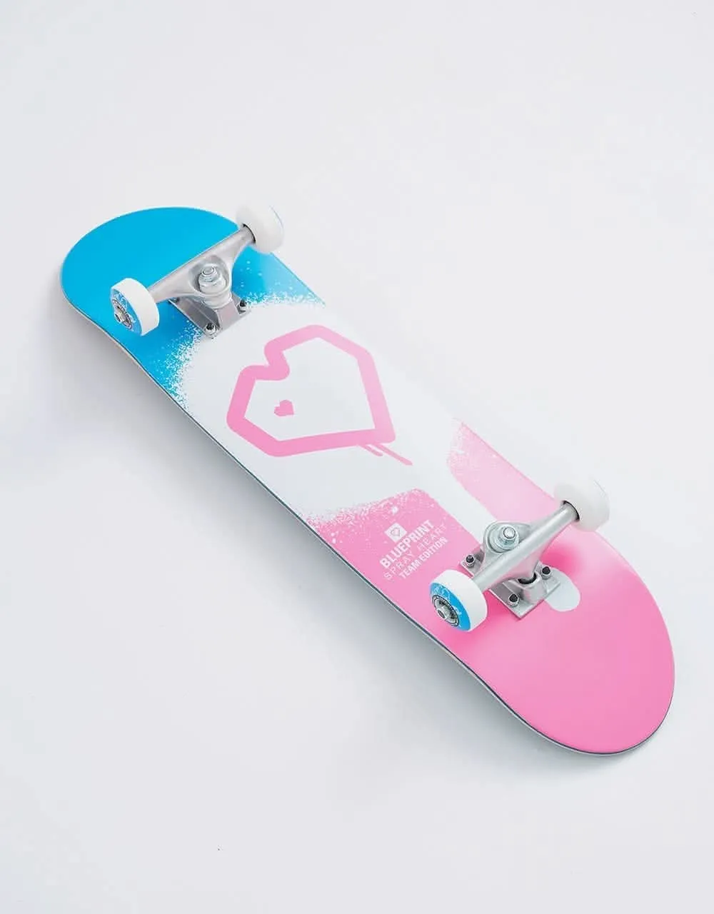 Blueprint Spray Heart Complete Skateboard - 7.25