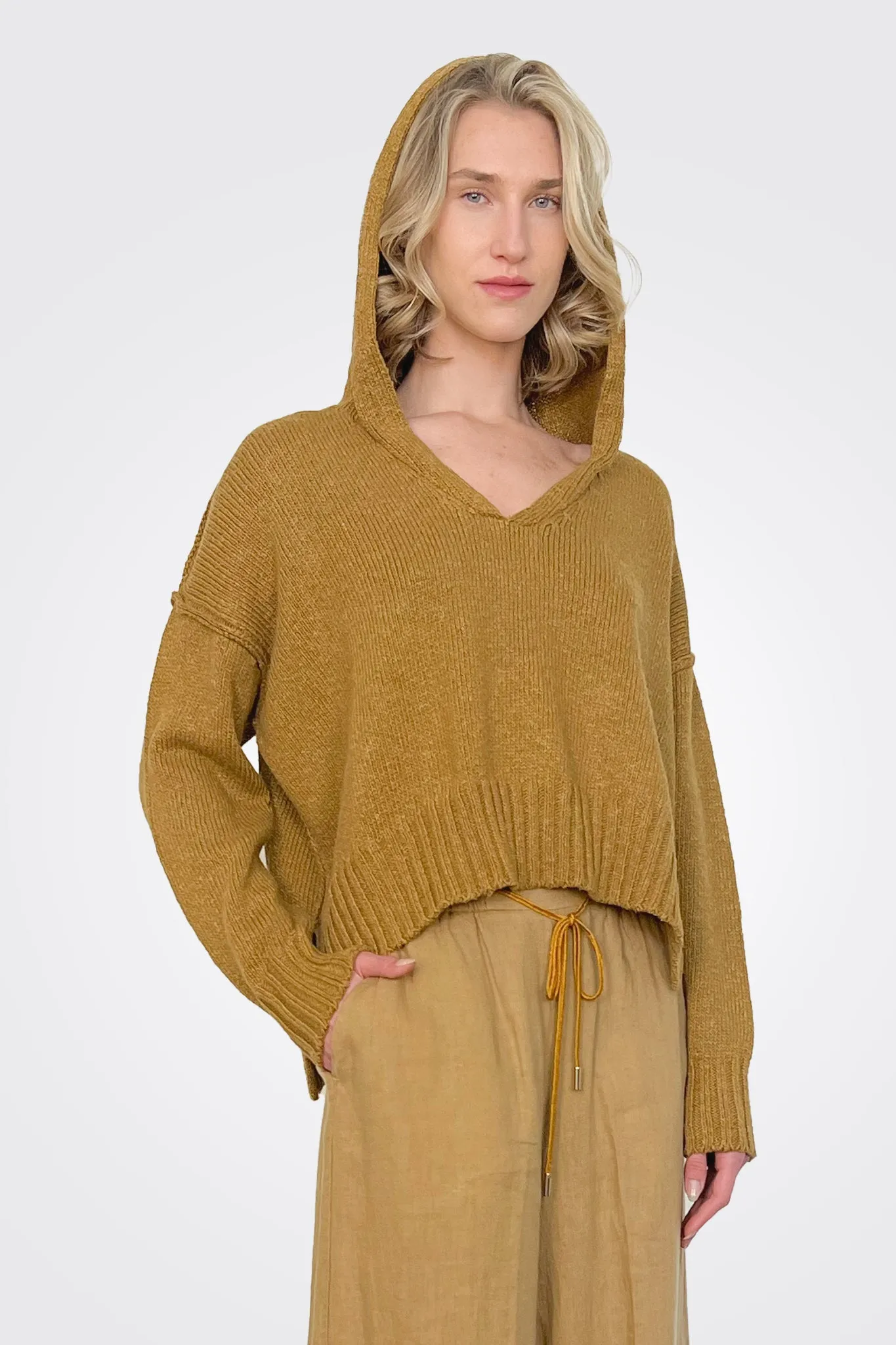 Calica Knitted Hoodie - Olio