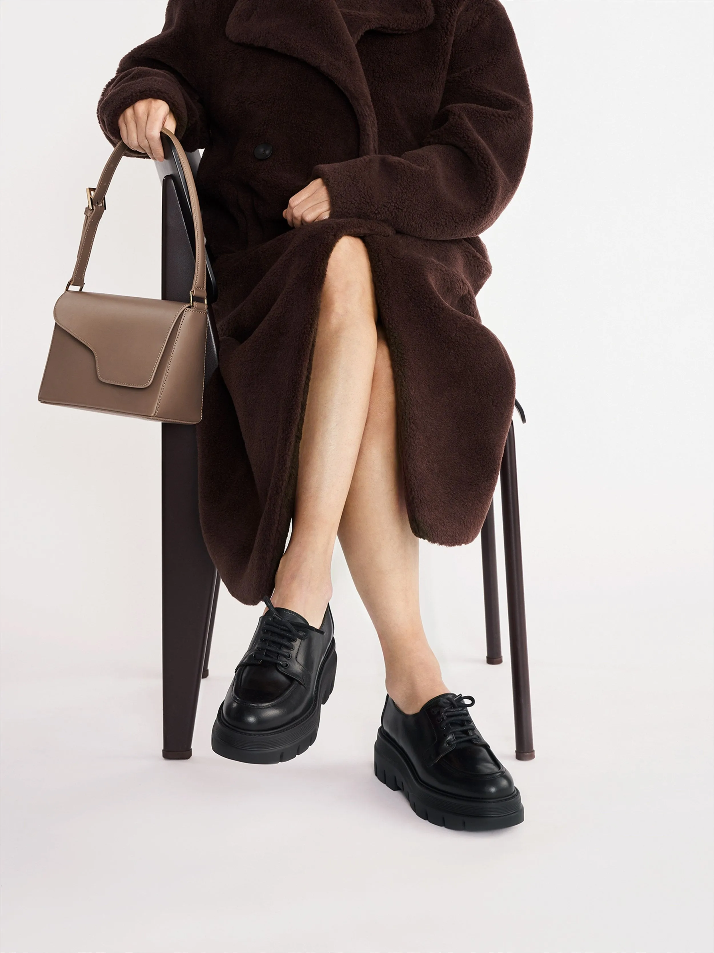 Caselle Hazelnut Shoulder Bag