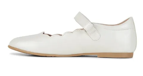 Clarks AUDREY White Pearl