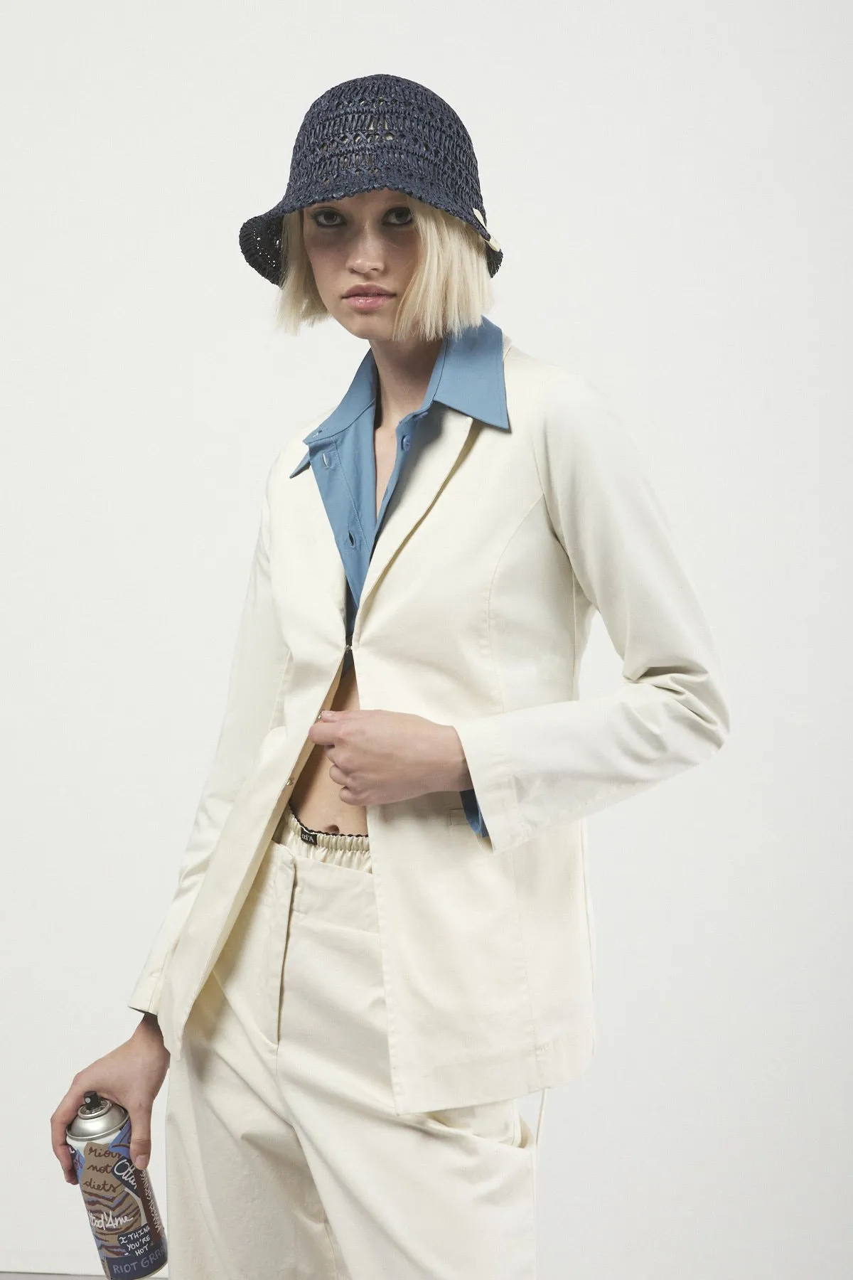 Cotton jacket with strings
