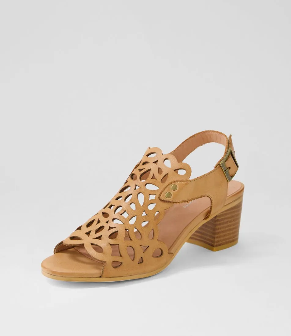 DJANGO & JULIETTE Britae Dark Tan Leather Sandals