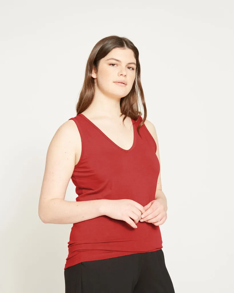 Double V Tank - Red