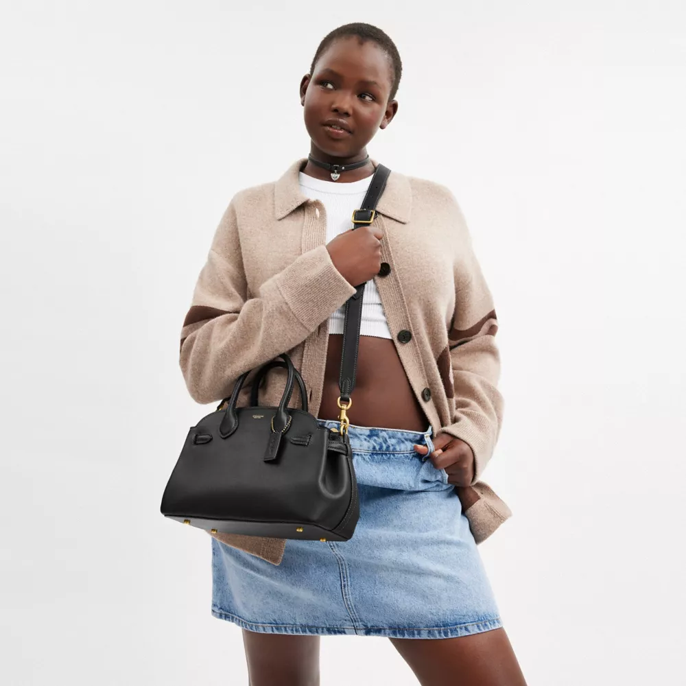 EMPIRE CARRYALL BAG 26