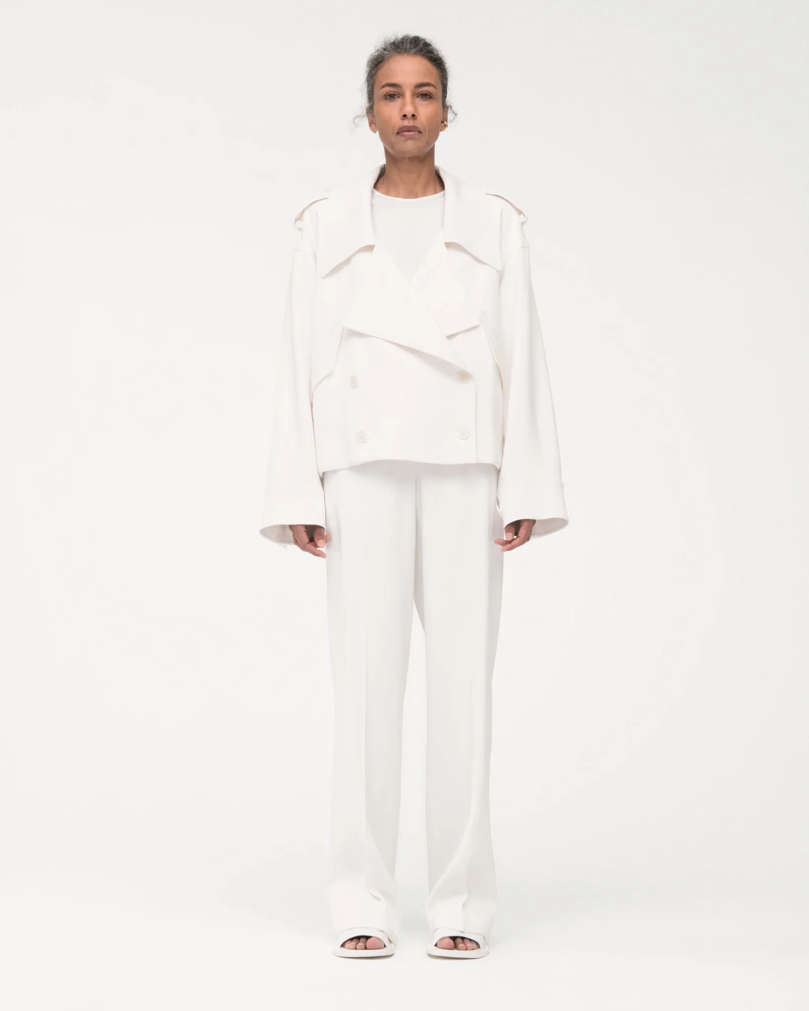 Fluid Cropped Trench