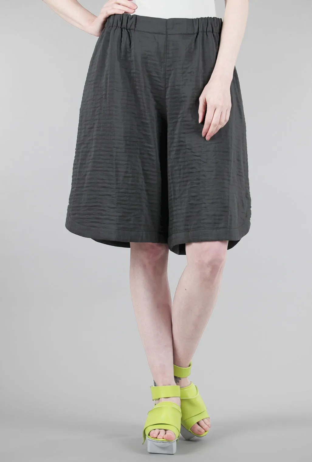 Lady Shorts, Anthracite