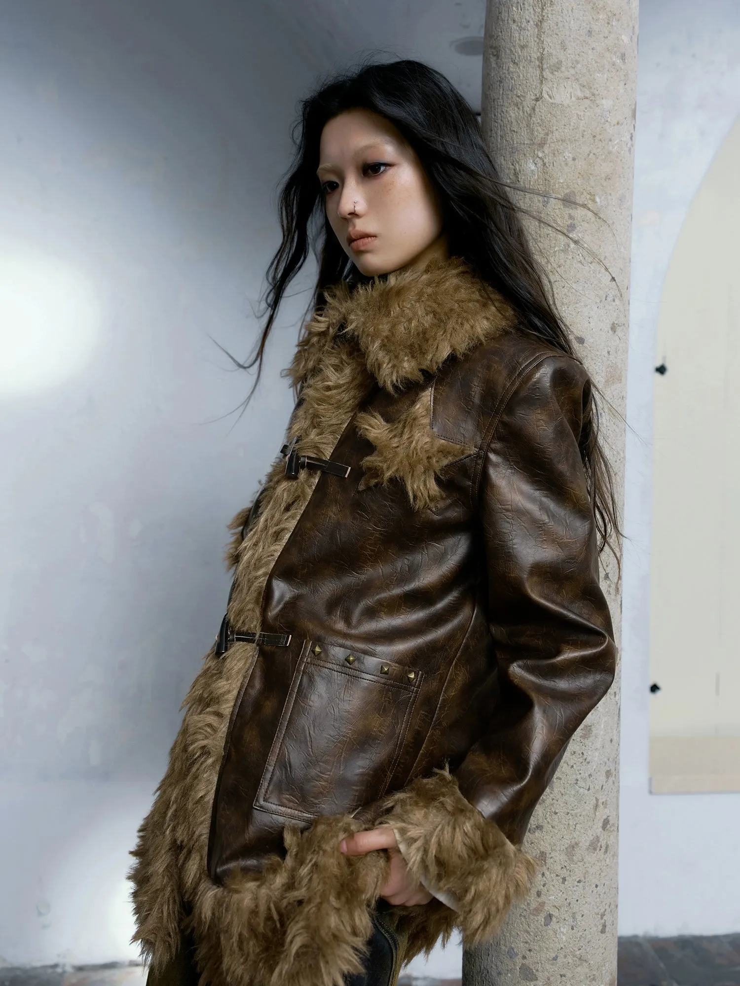 Loose Fur Stitch Leather Half Jacket