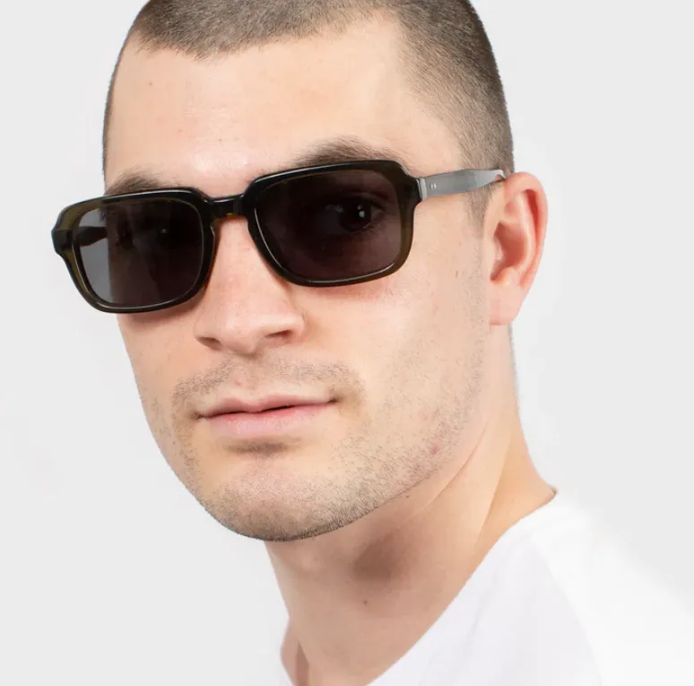 Nelson Sunglasses (Dark Olive)
