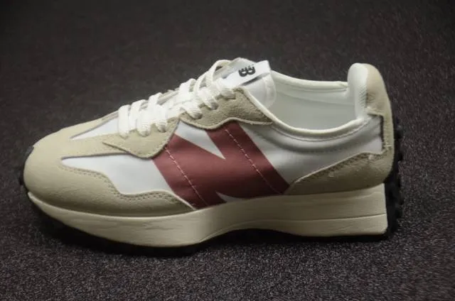 New Balance 327 Maroon (W)