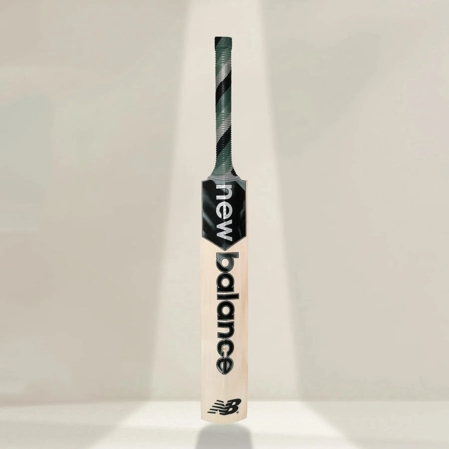 New Balance Burn 570 English Willow Cricket Bat -SH