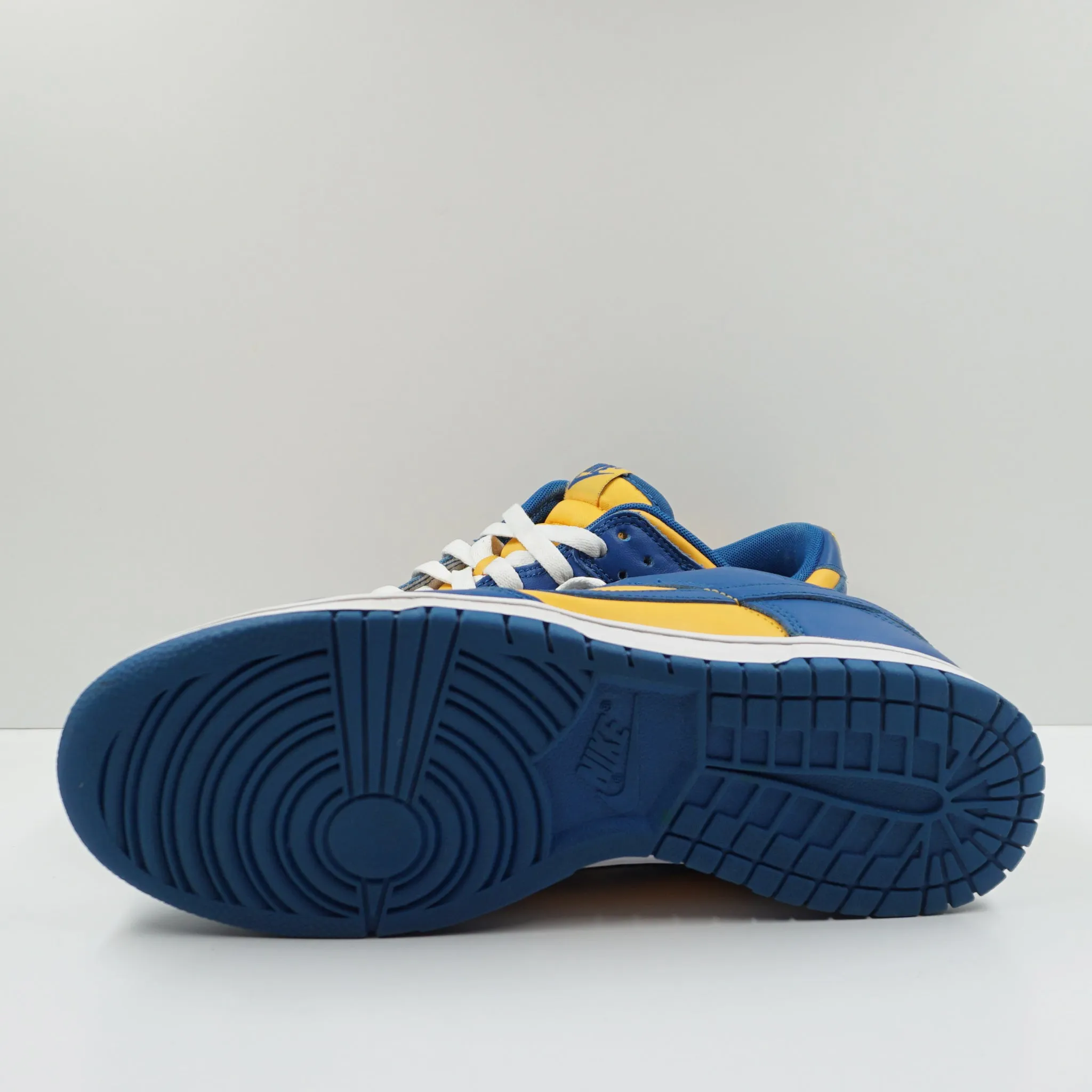 Nike Dunk Low UCLA