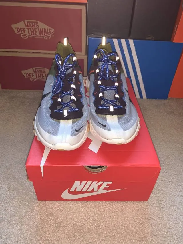 Nike react 87 moss