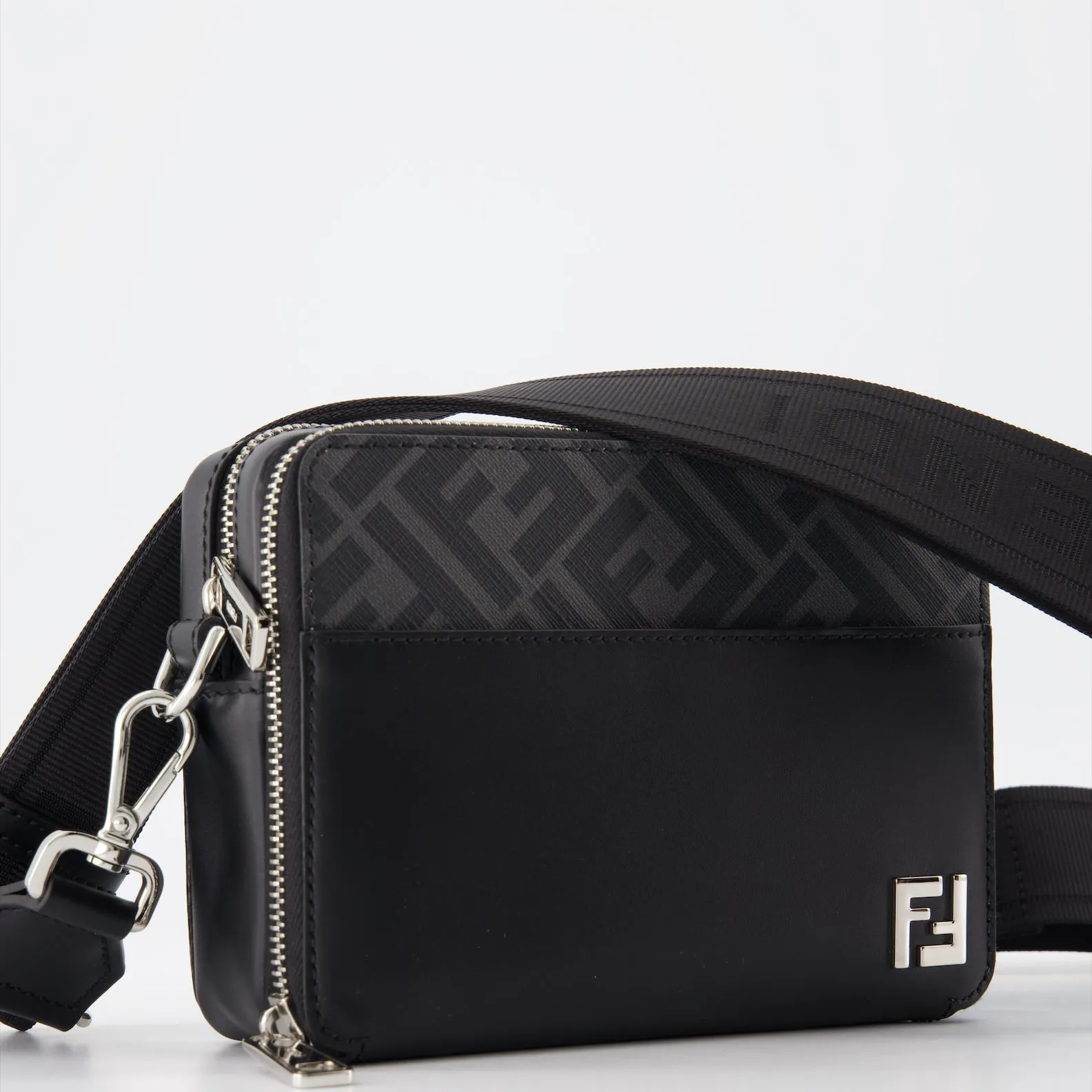 Organizer Crossbody Bag
