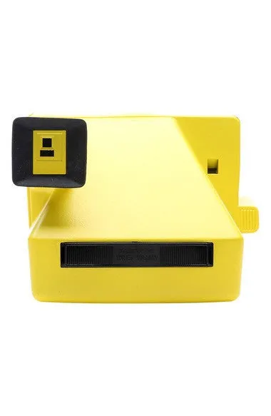 POLAROID 600 INSTANT CAMERA