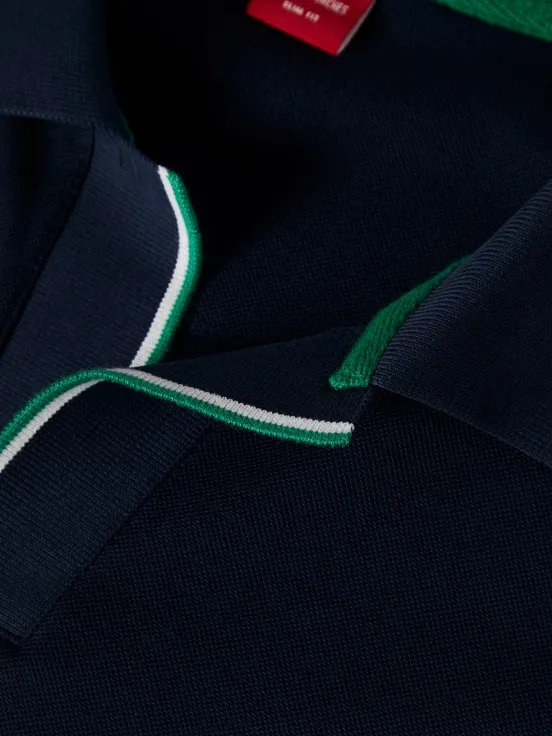 Slim fit polo without buttons