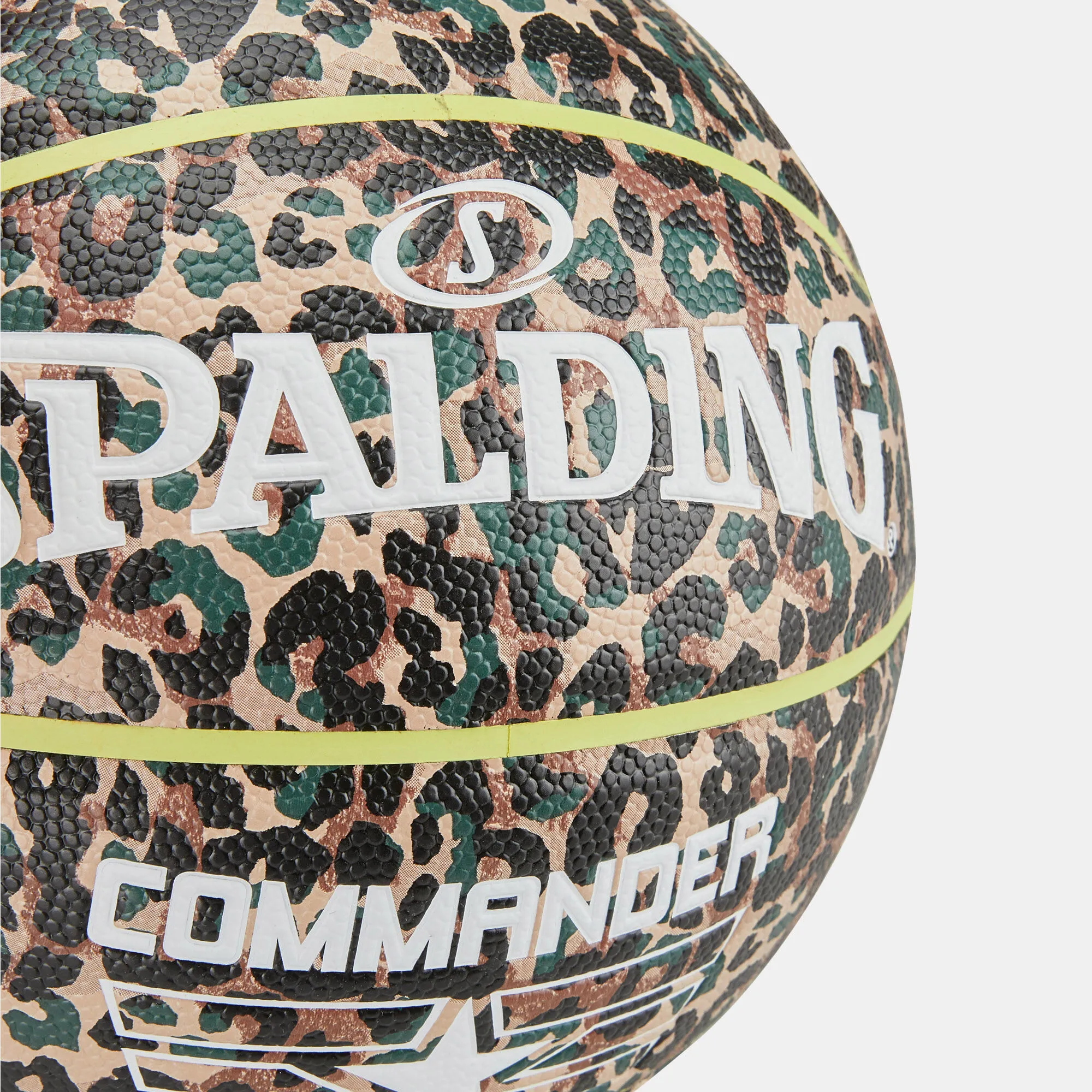 Spalding Commander Basketball