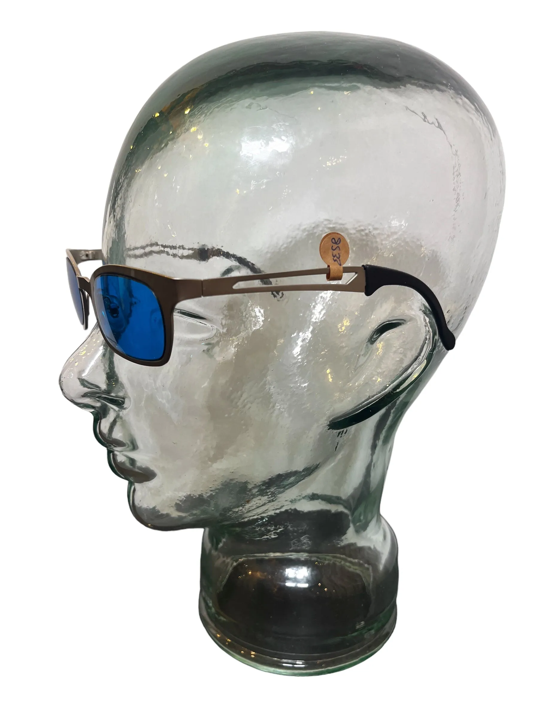 Sunglasses 8533