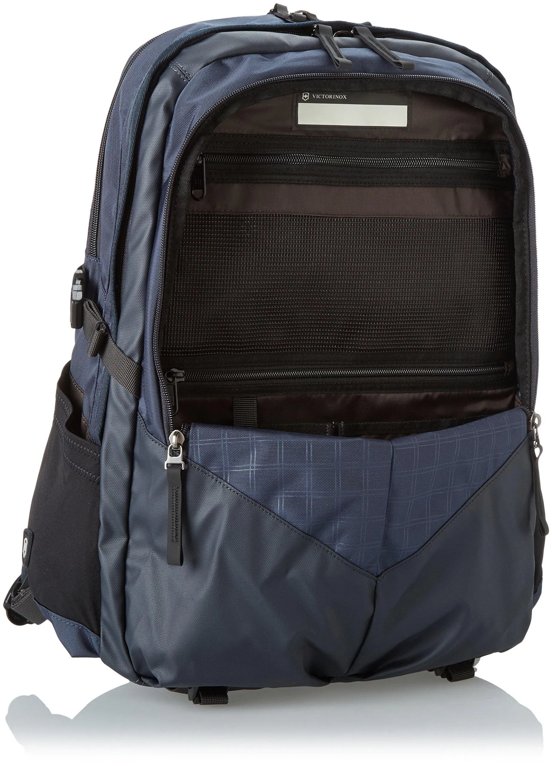 Victorinox Swiss Army Altmont 3.0 Deluxe Laptop Backpack